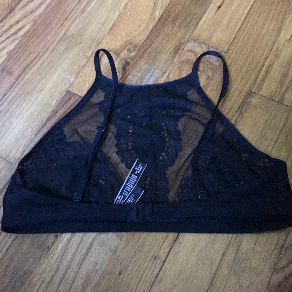🦄 Deal: 2 for $14! VS bralette nwot - Picture 2 of 3